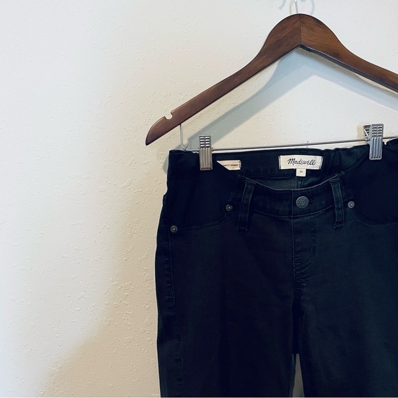 Madewell Maternity Side-Panel Skinny Jeans in Berkeley Wash: Adjustable Edition - Picture 5 of 11
